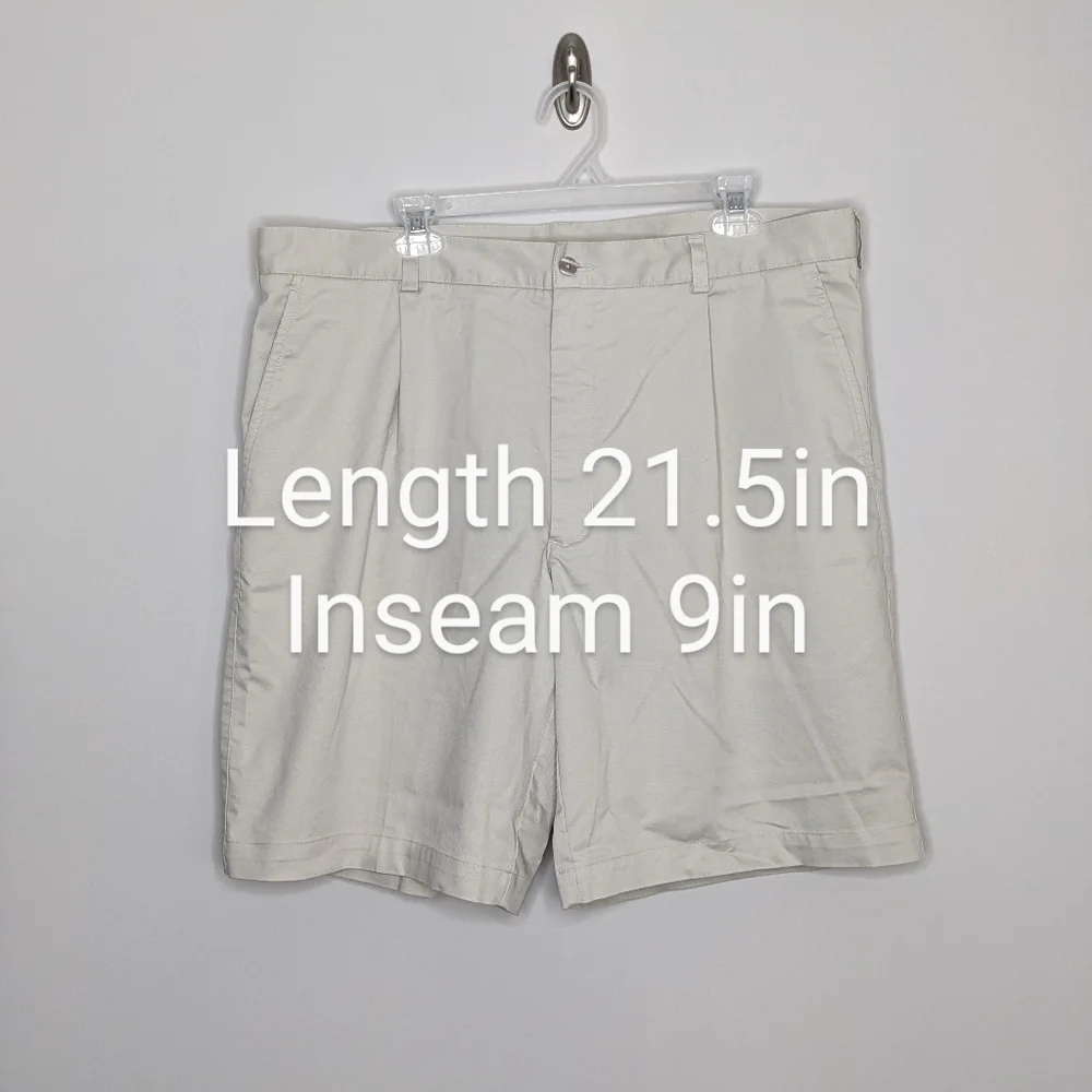 Nike Golf Athletic Khaki Shorts 38